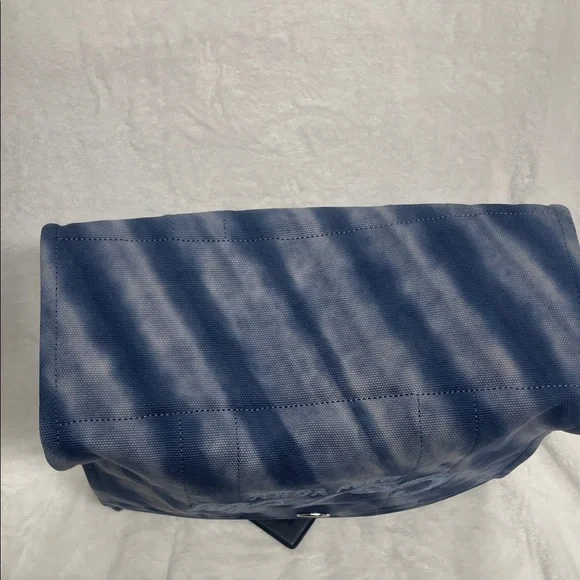 NWOT Coach Blue Tie-Dye Tote Bag - Picture 7 of 16